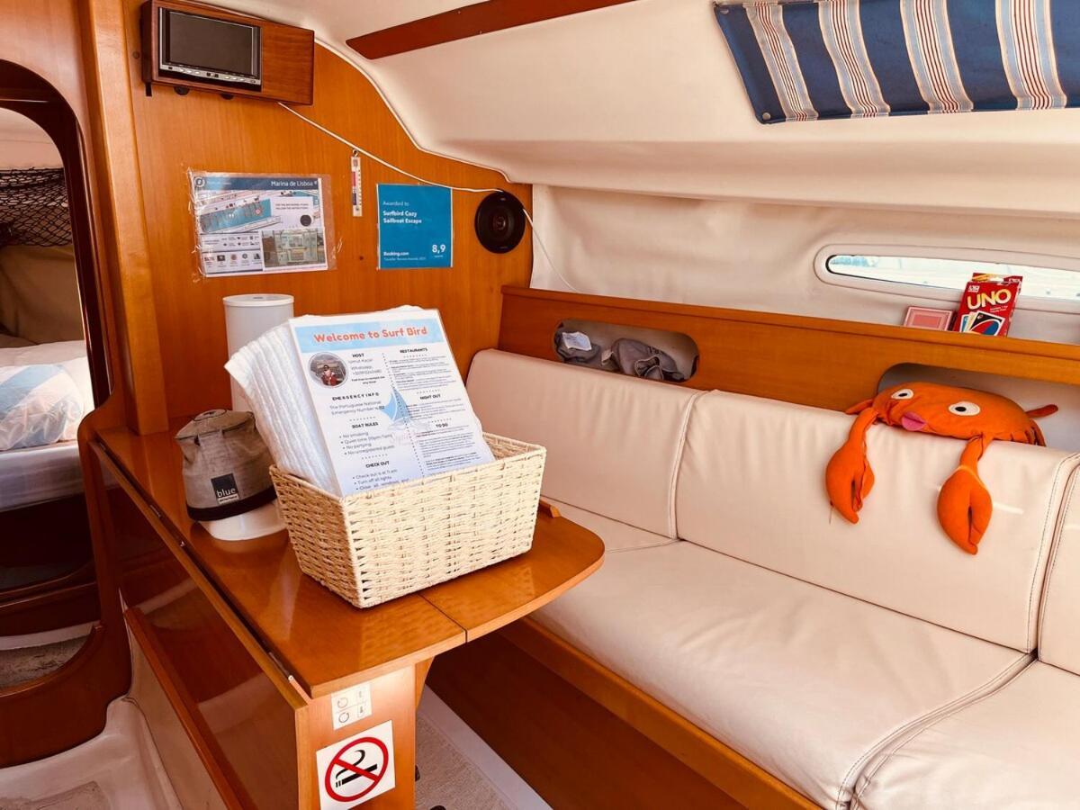 ホテル Surfbird Cozy Sailboat Escape リスボン エクステリア 写真